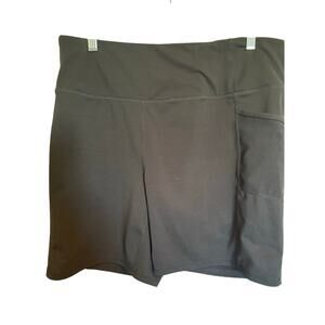 Gaiam yoga shorts  size xxl black